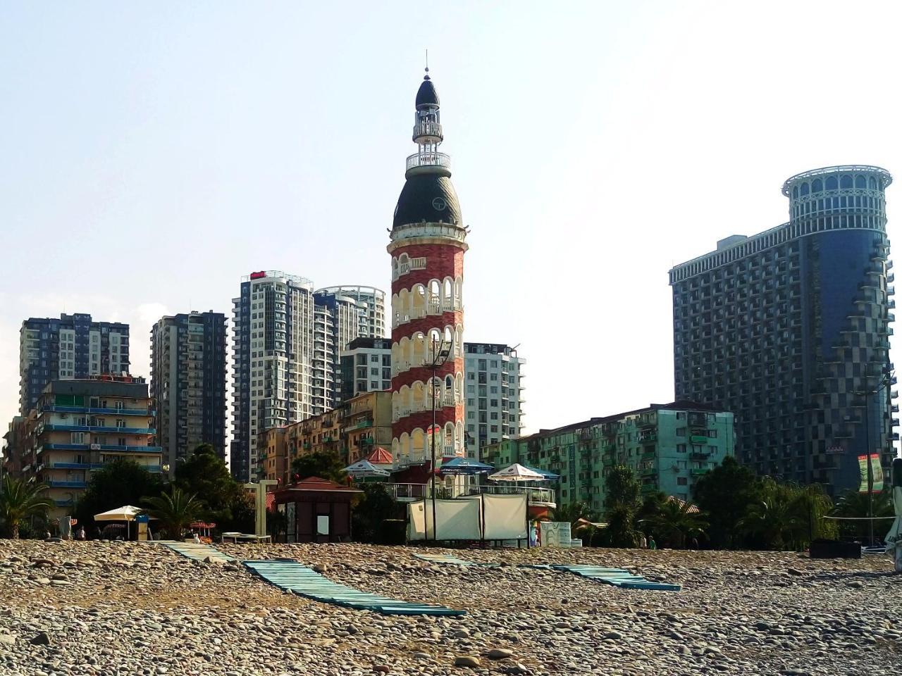 Real Palace Apartment Batumi Luaran gambar