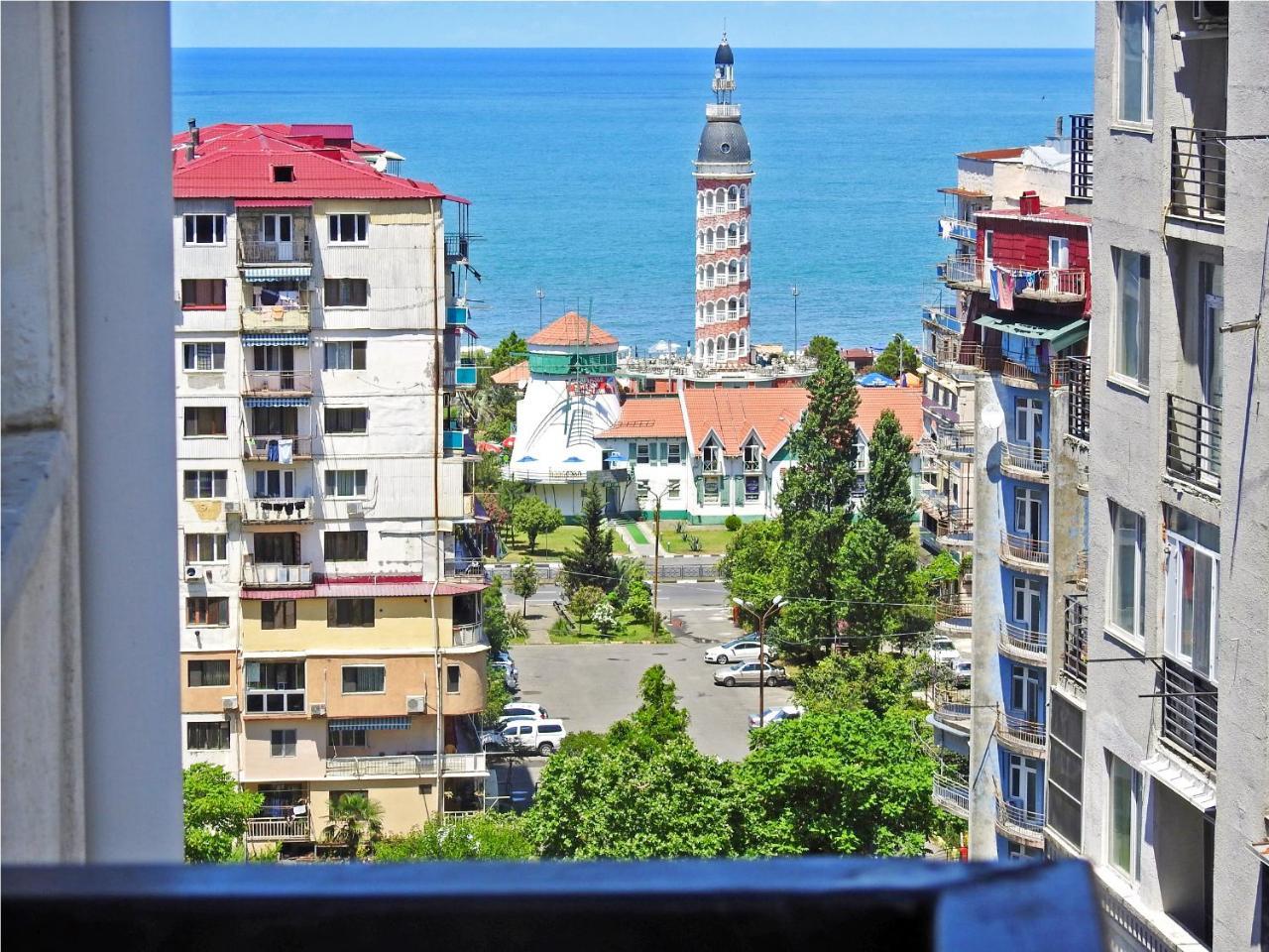 Real Palace Apartment Batumi Luaran gambar